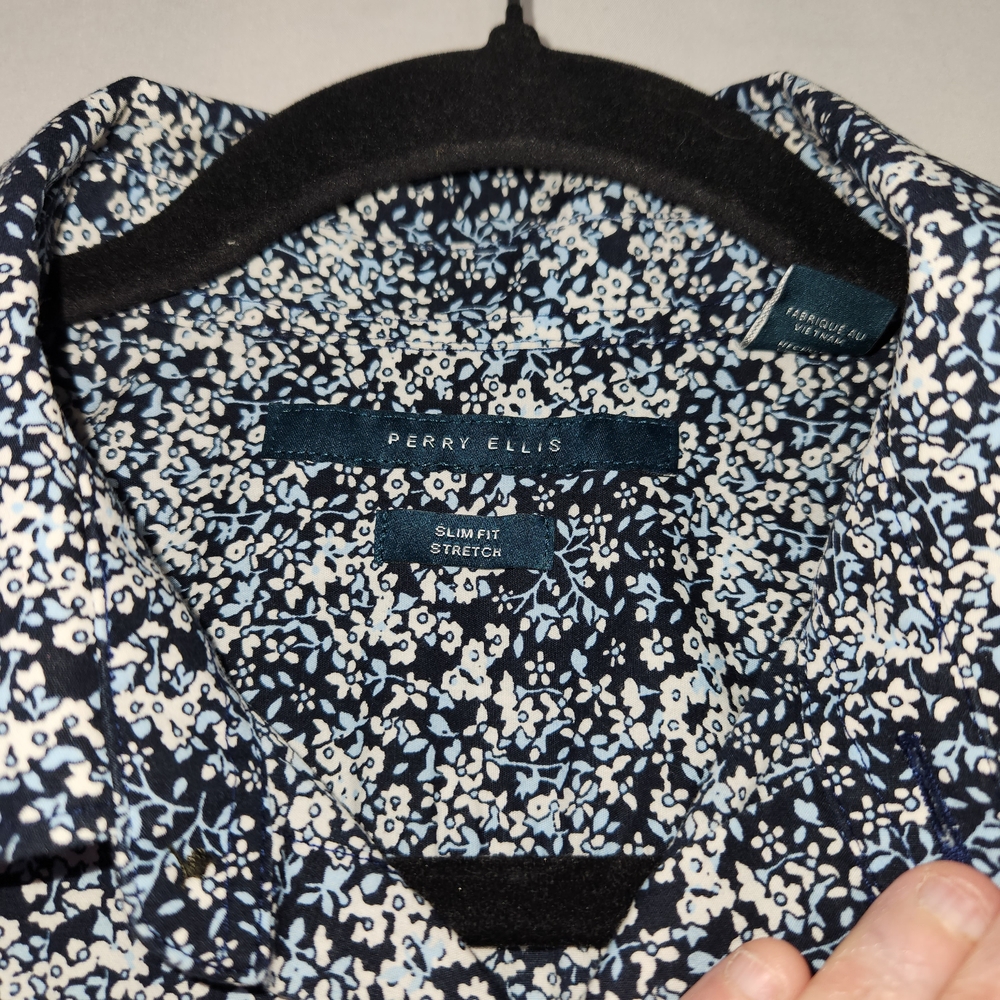 ⭐️Perry Ellis Men’s Medium Short Sleeve Button-Up – Slim Fit Stretch - Picture 5 of 9